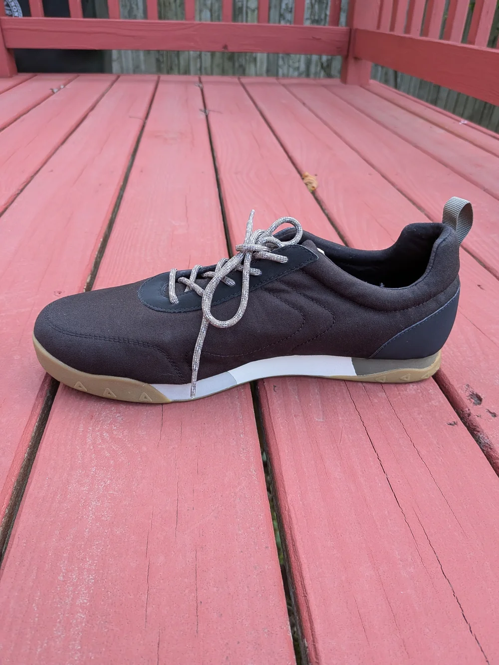 Teva Men's Casual Minimalist Sneakers Black Gum Sole Size 11.5